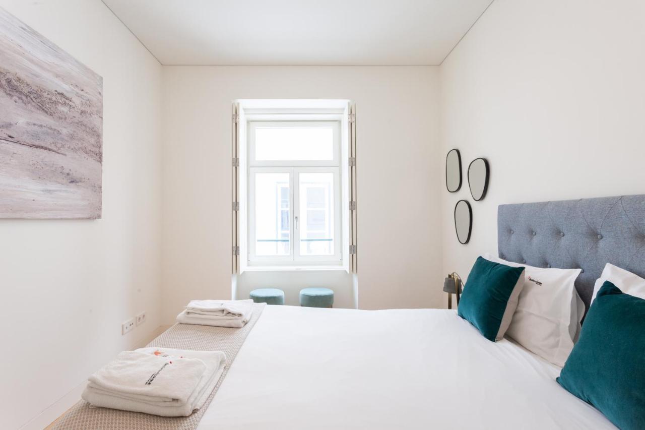Flh Chiado Central Flat Lisbon Bagian luar foto
